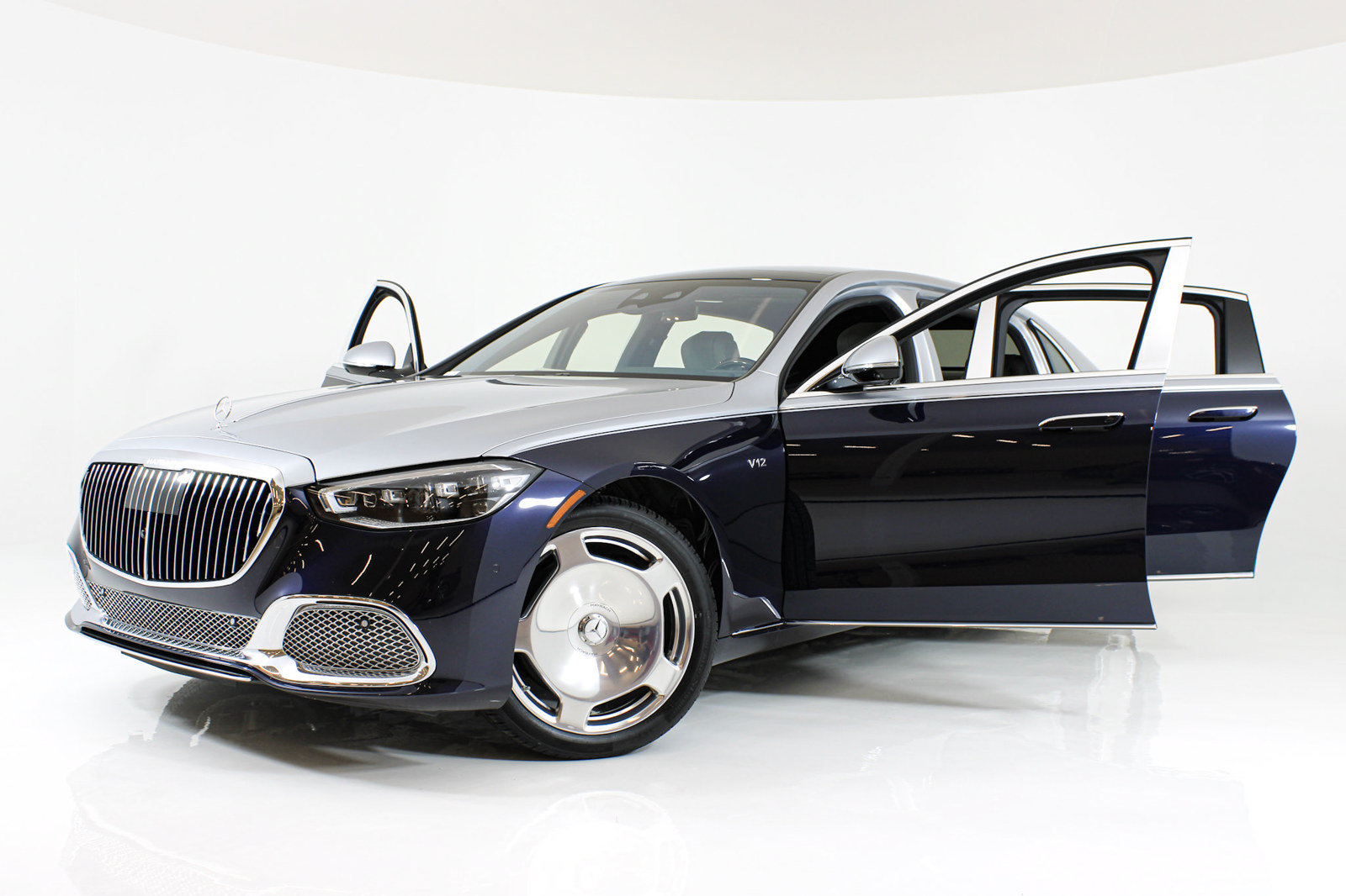 Used 2024 Mercedes-Benz Maybach S 680 4MATIC image 62