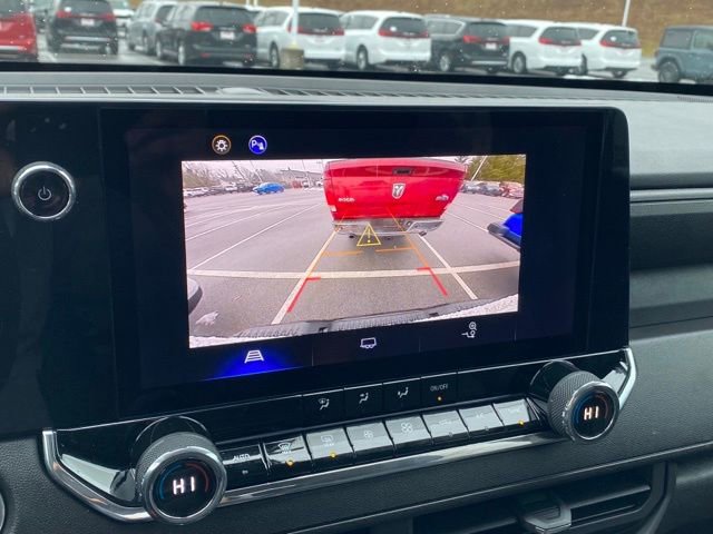 Used 2025 Chevrolet Colorado Trail Boss w/ Midnight Edition image 18