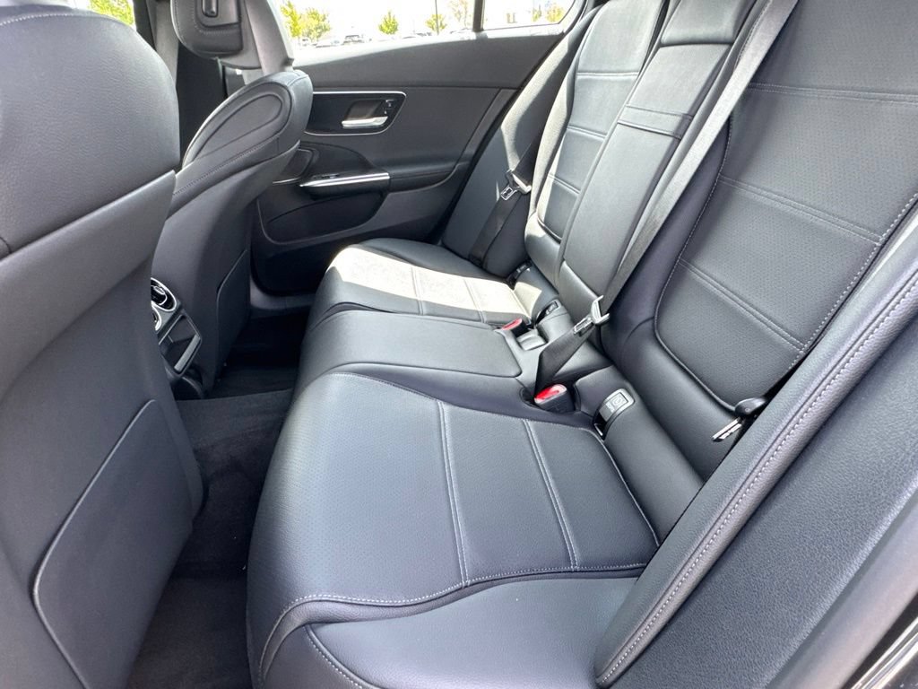 Certified 2026 Mercedes-Benz C 300 4MATIC Sedan image 30