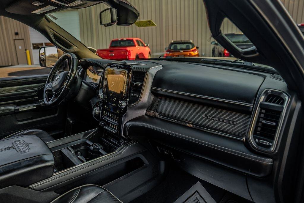 Used 2021 RAM 2500 Limited AWD/4WD image 24