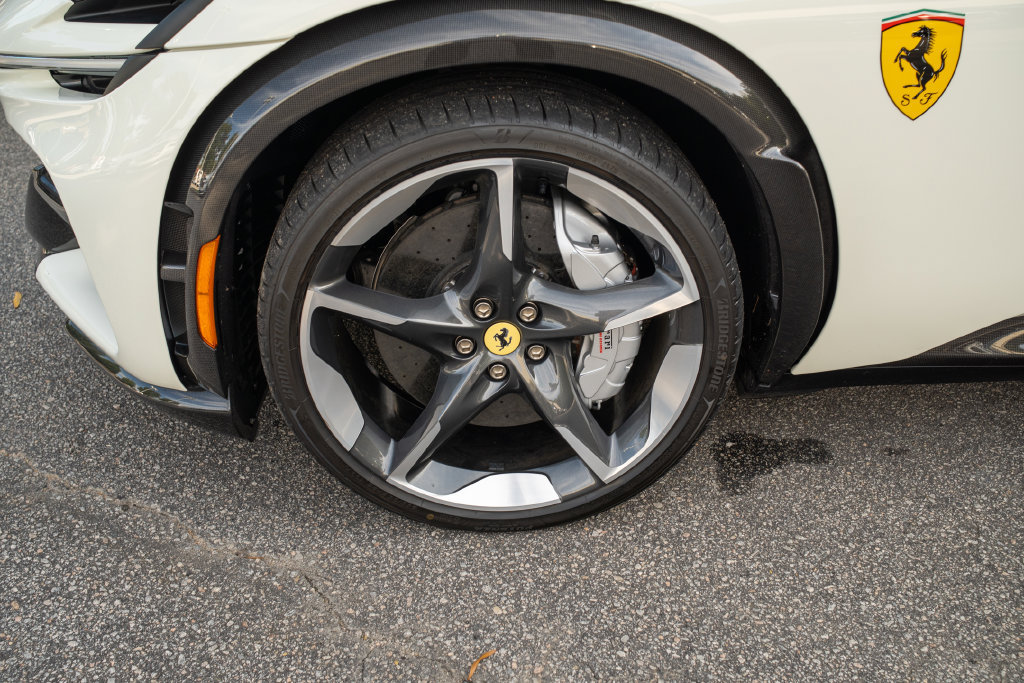 Used 2026 Ferrari Purosangue AWD/4WD image 11