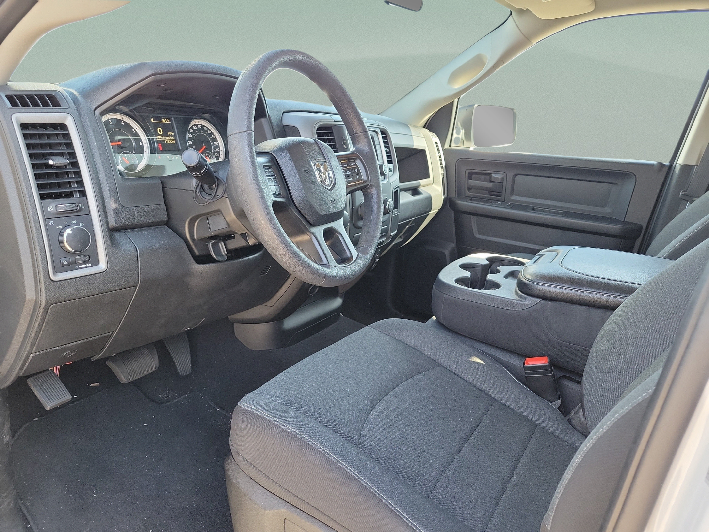 Certified 2024 RAM 1500 Tradesman w/ Popular Equipment Group RWD image 13