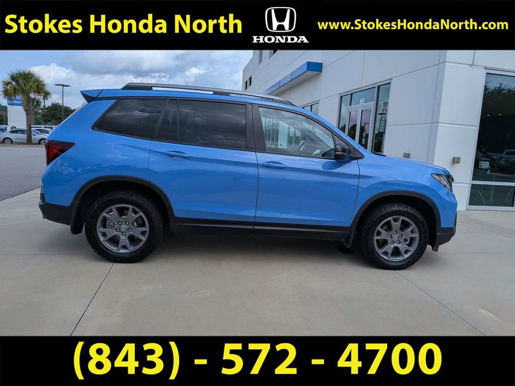 Certified 2025 Honda Passport TrailSport image 9