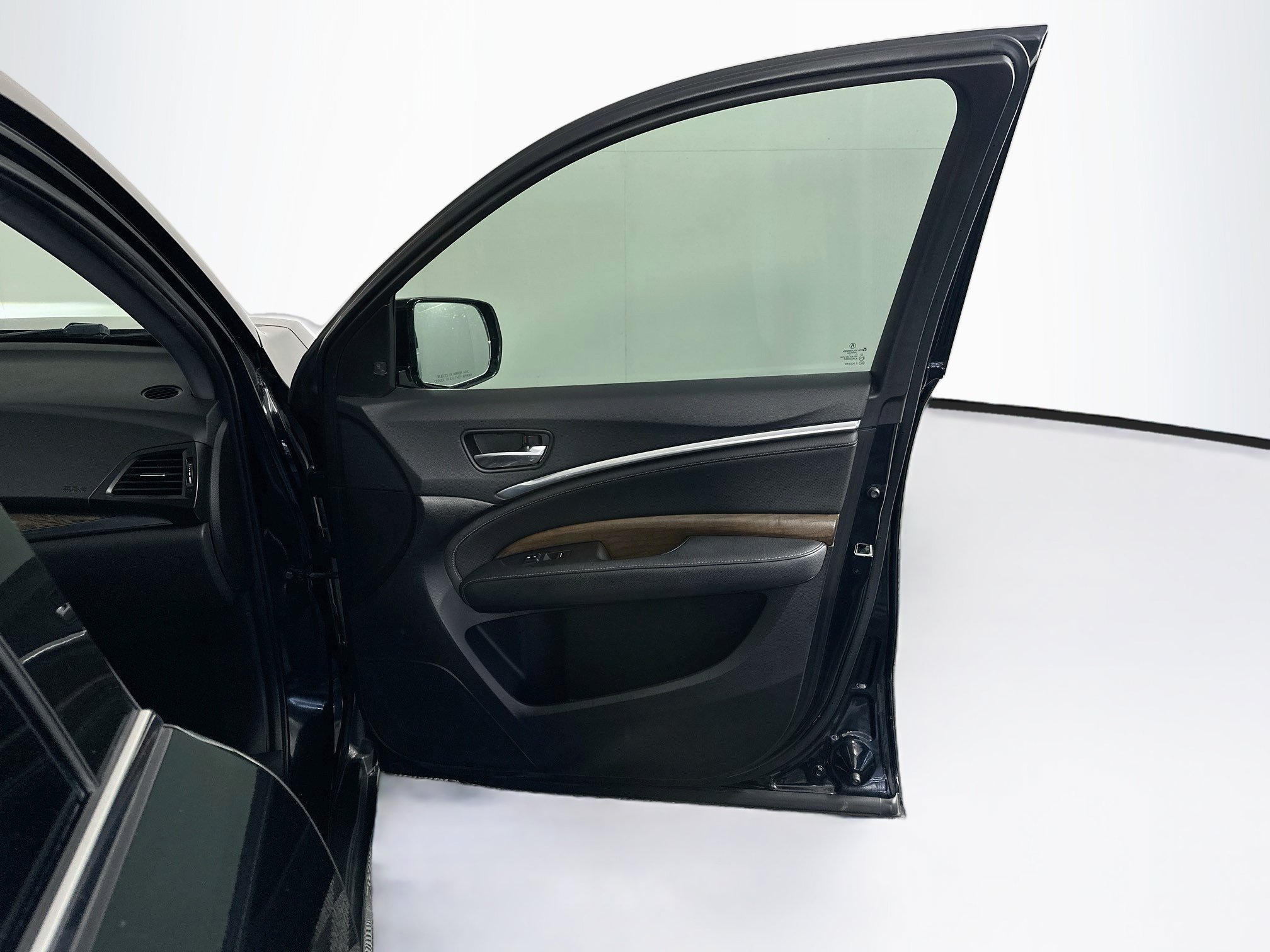 Used 2020 Acura MDX w/ Technology Package FWD image 34