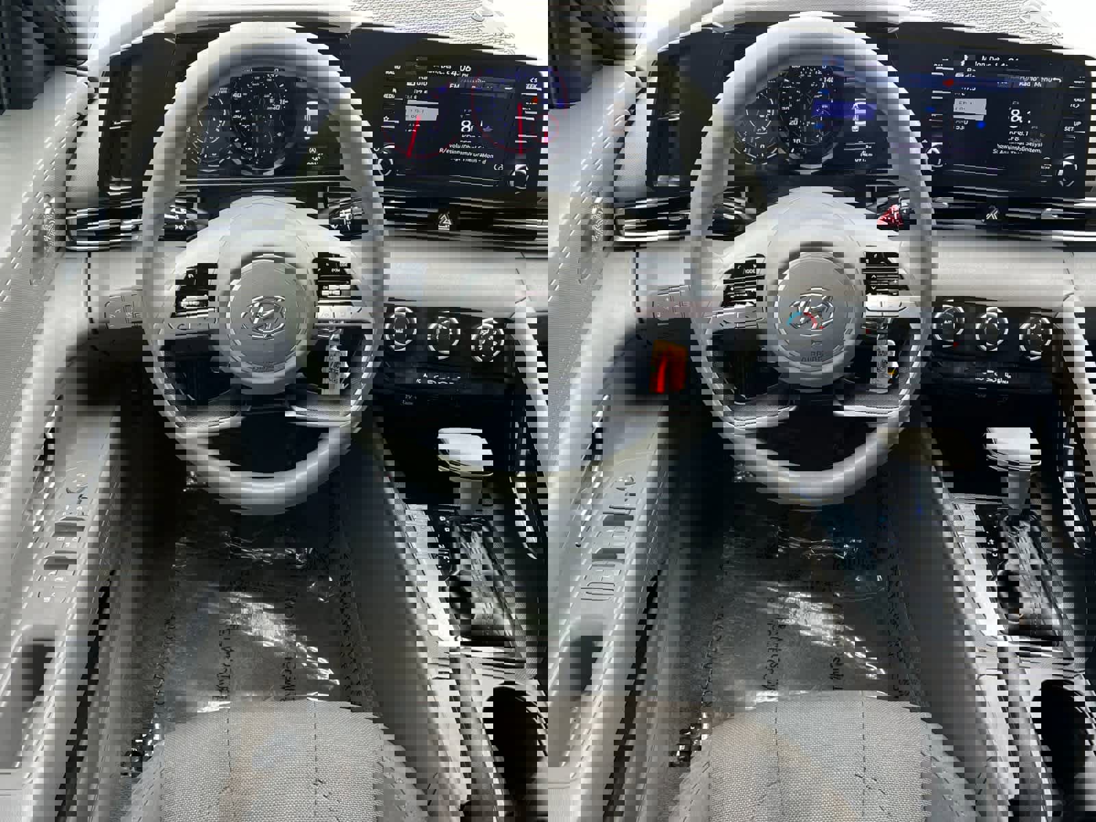 Used 2021 Hyundai Elantra SE image 15