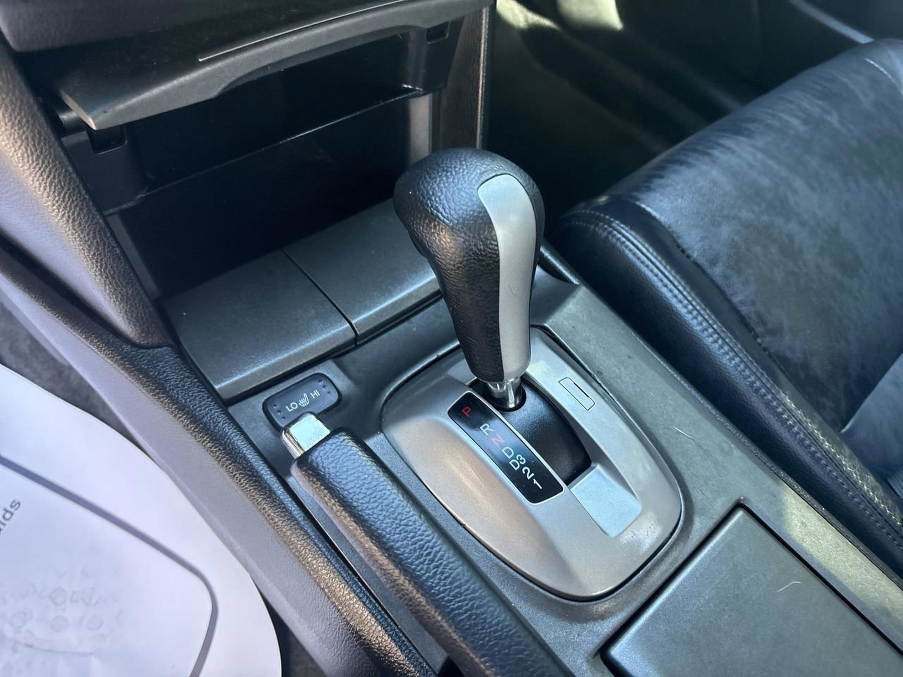 Used 2012 Honda Accord EX-L image 16