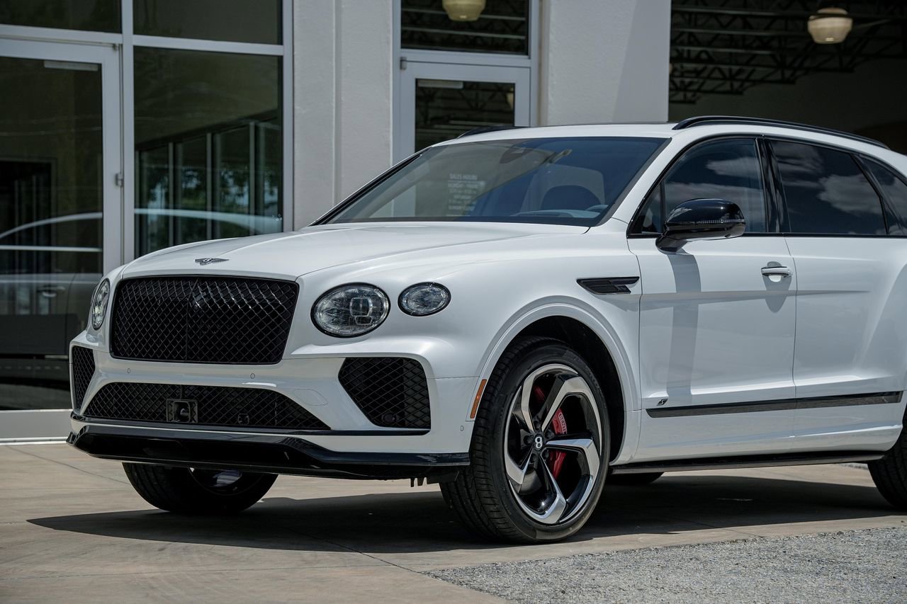 New 2025 Bentley Bentayga AWD/4WD image 12