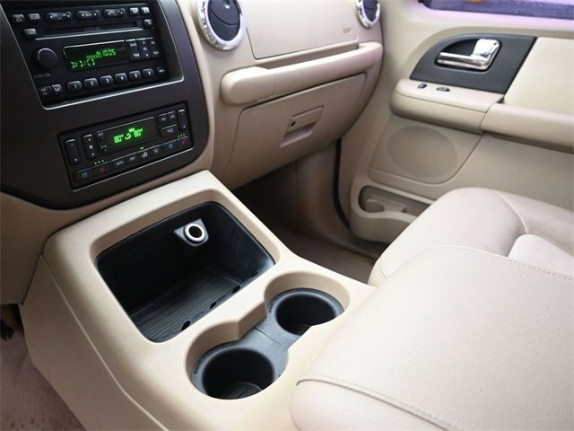 Used 2005 Ford Expedition Eddie Bauer image 19