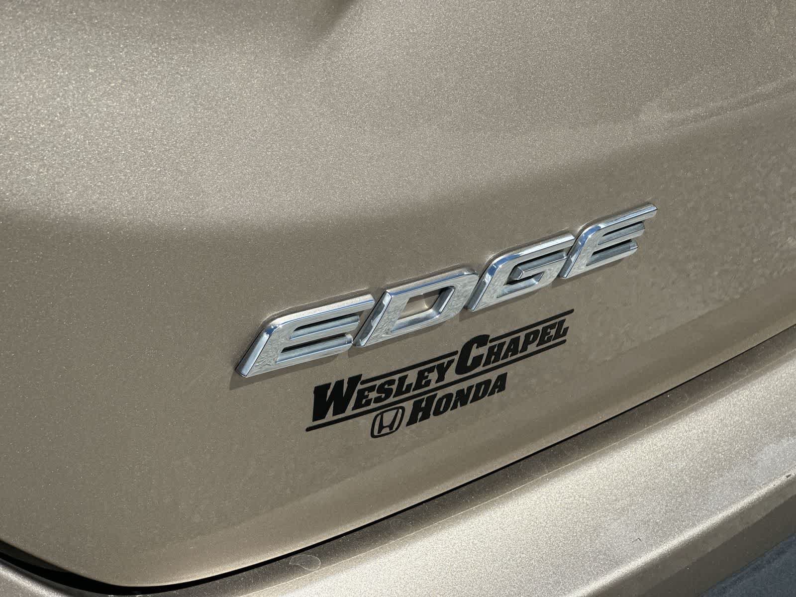 Used 2020 Ford Edge SE FWD image 10