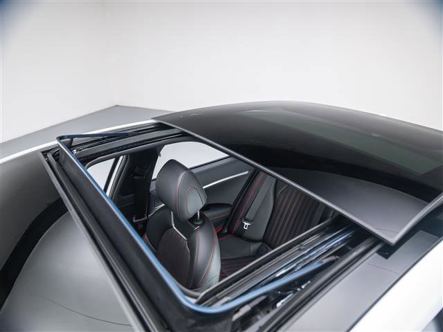 New 2026 Genesis G70 3.3T Sport Prestige image 17