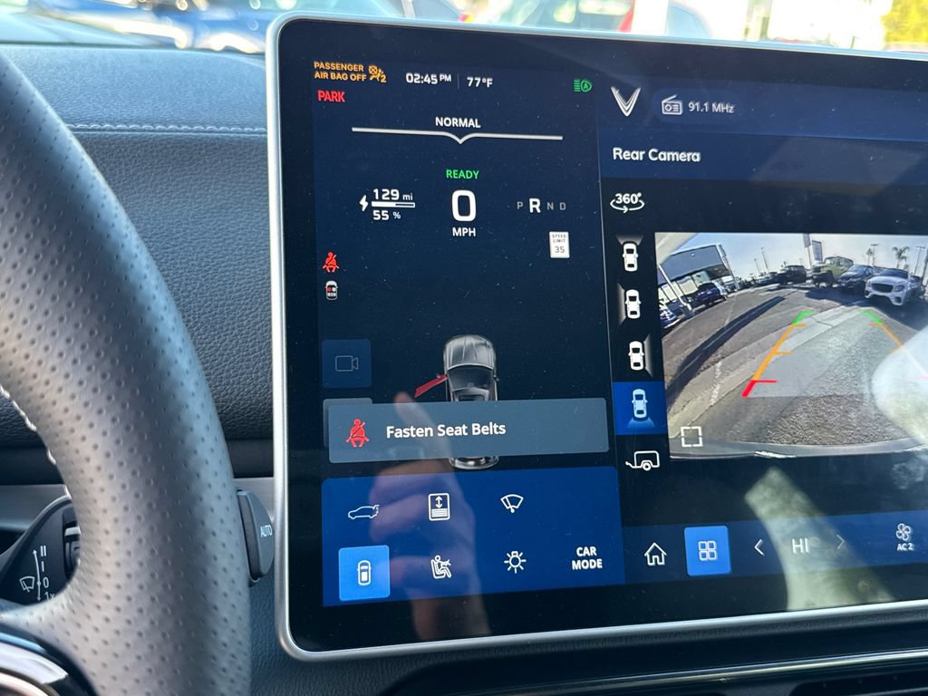 New 2025 VinFast VF 8 Plus AWD/4WD image 32