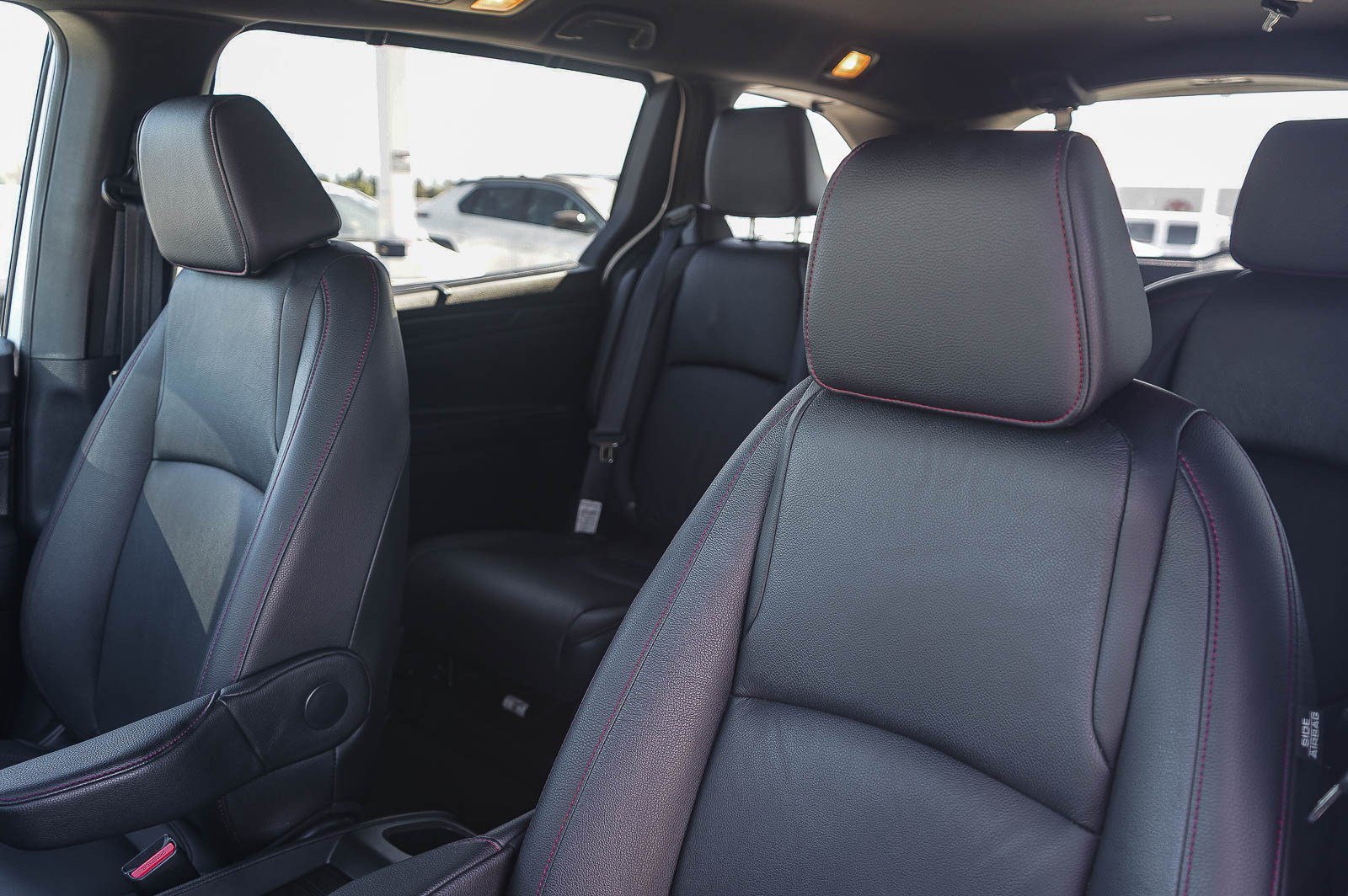Used 2025 Honda Odyssey Sport-L image 26