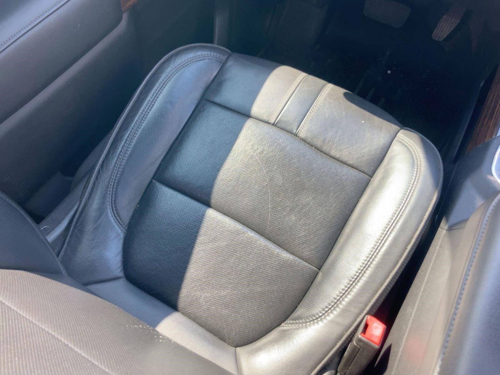 Used 2021 Chevrolet Silverado 1500 High Country w/ Technology Package image 29