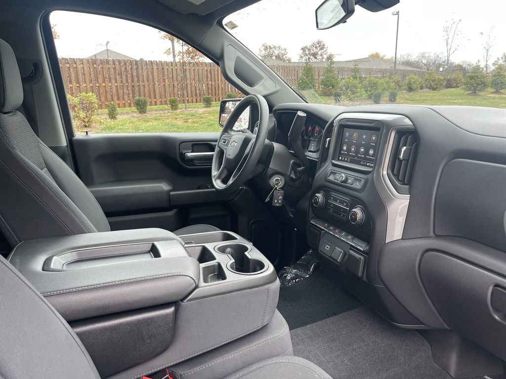 Used 2020 Chevrolet Silverado 1500 Custom w/ Custom Value Package image 36