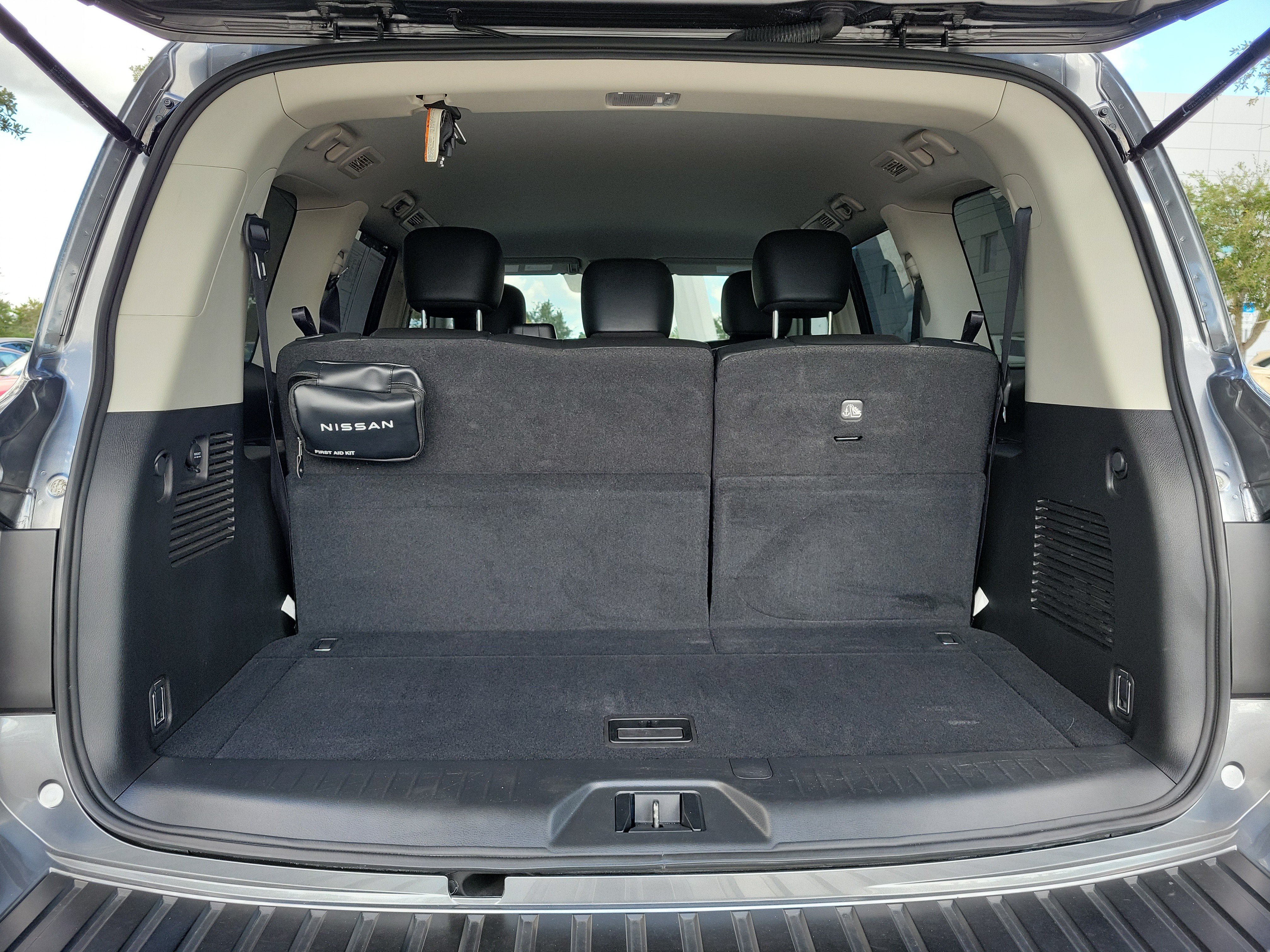 Certified 2023 Nissan Armada SV w/ Cargo Package RWD image 11