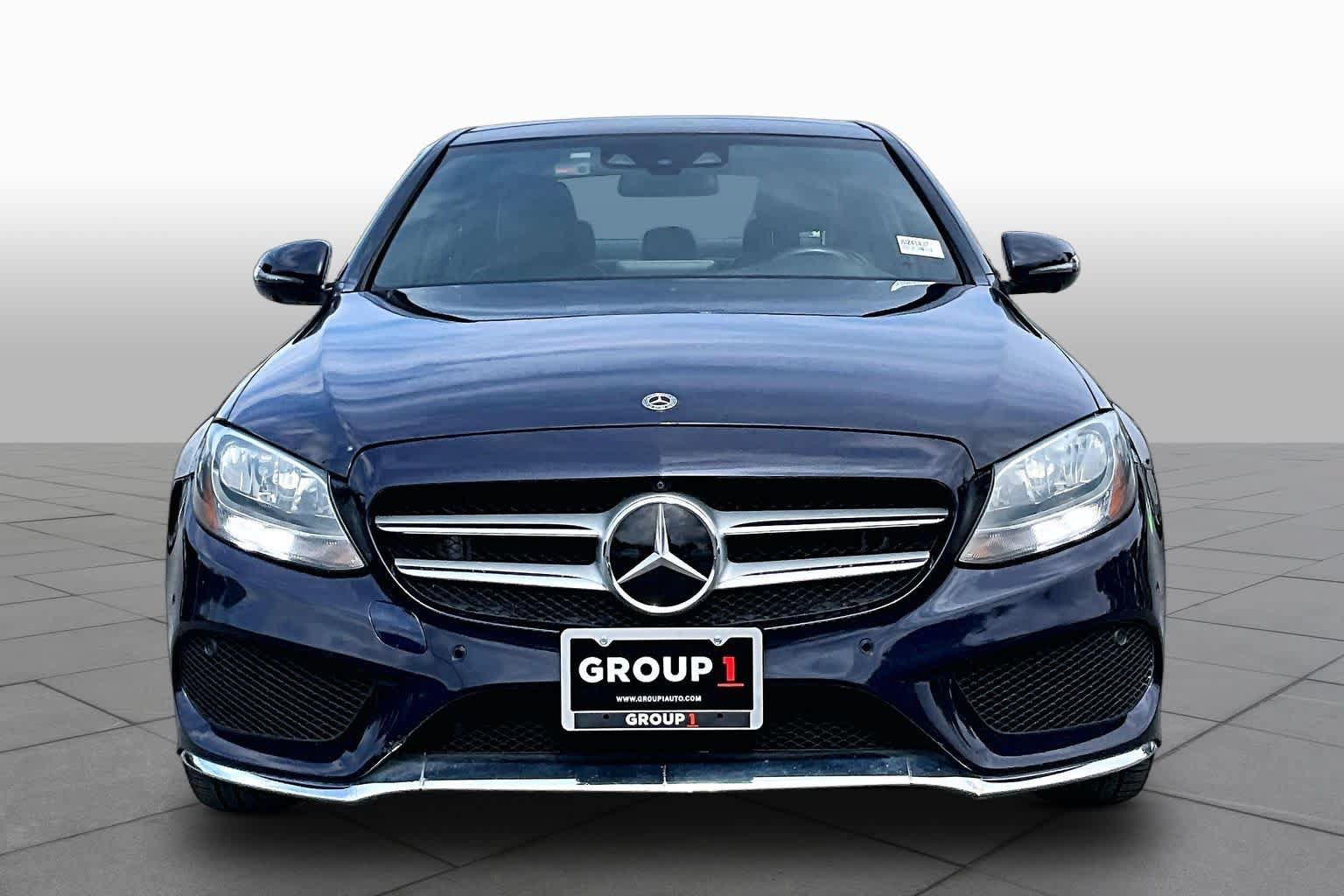 Used 2018 Mercedes-Benz C 300 4MATIC Sedan image 4