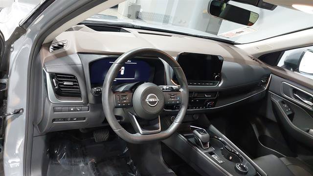 Used 2023 Nissan Rogue Platinum w/ Platinum Premium Package AWD/4WD image 19