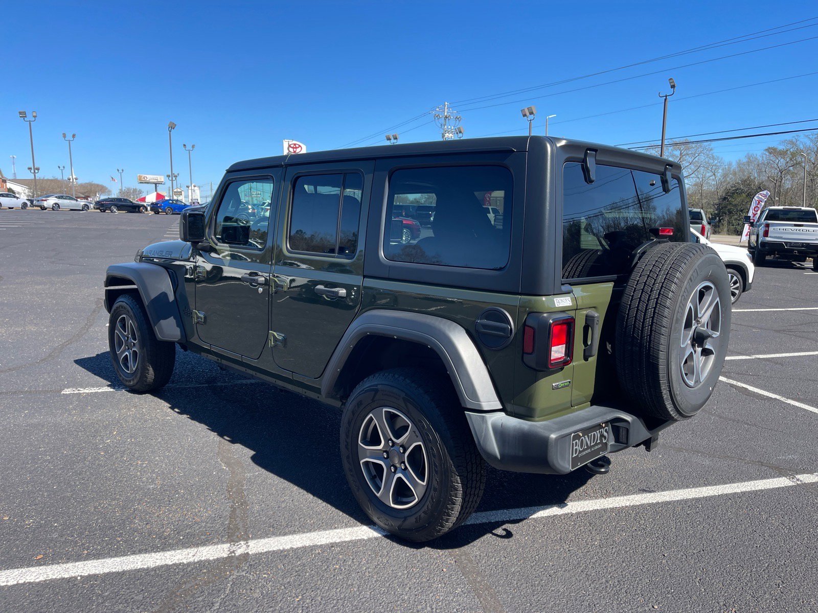 Used 2022 Jeep Wrangler Unlimited Sport image 14