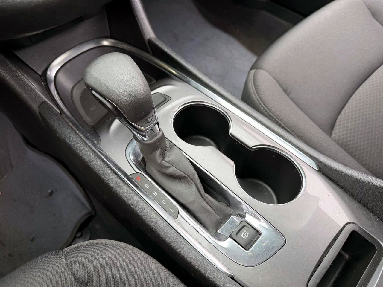 Used 2023 Chevrolet Malibu LT FWD image 20