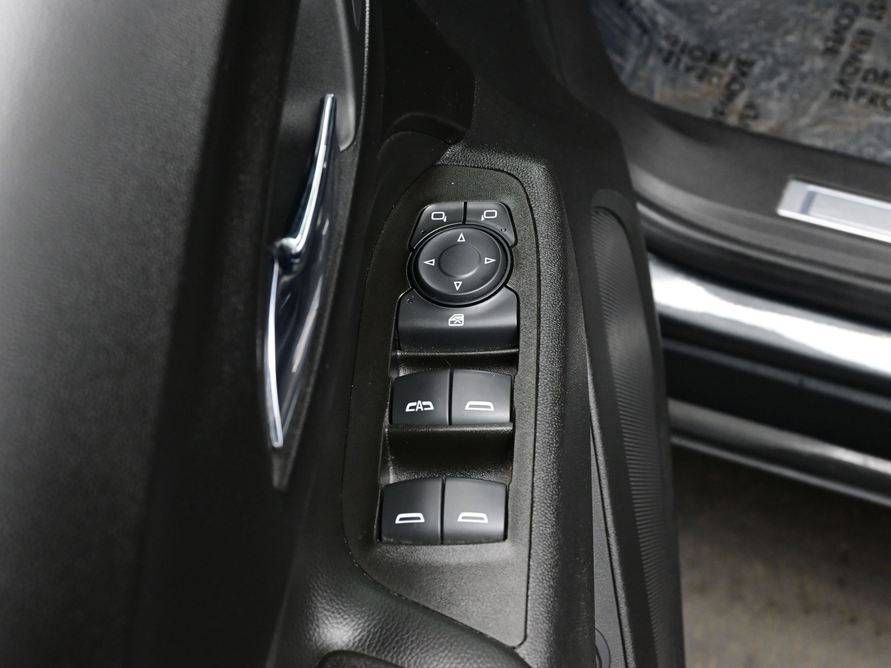 Used 2020 Chevrolet Equinox Premier image 10