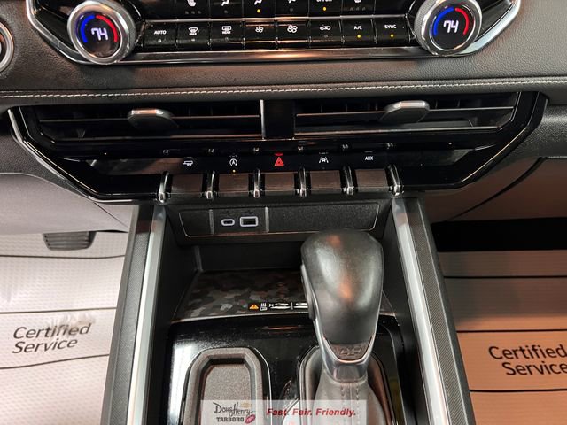 Used 2023 Chevrolet Colorado LT w/ LT Convenience Package II image 41