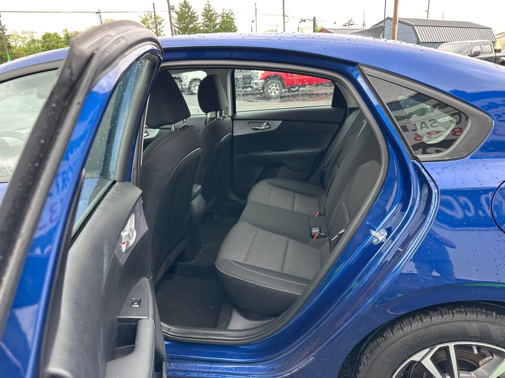 Used 2024 Kia Forte LXS FWD image 14