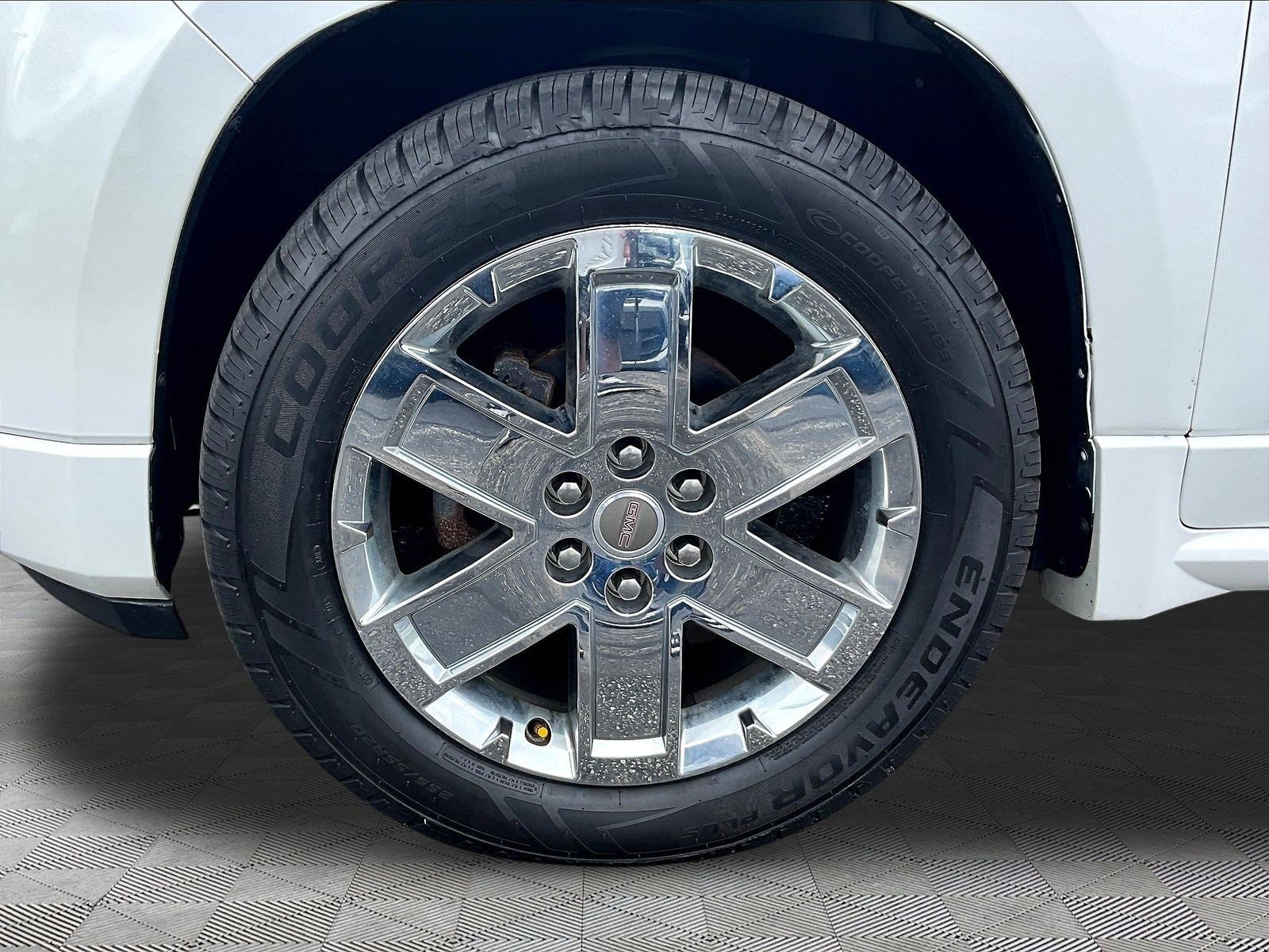 Used 2016 GMC Acadia Denali AWD/4WD image 35