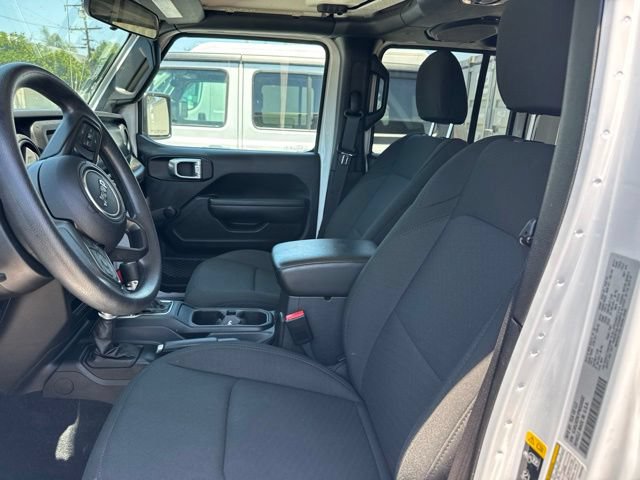 Used 2023 Jeep Wrangler Unlimited Sport AWD/4WD image 9