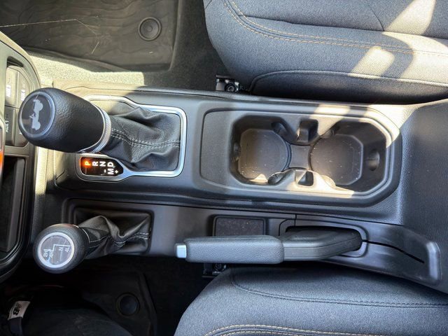 New 2024 Jeep Wrangler Unlimited Sport image 27