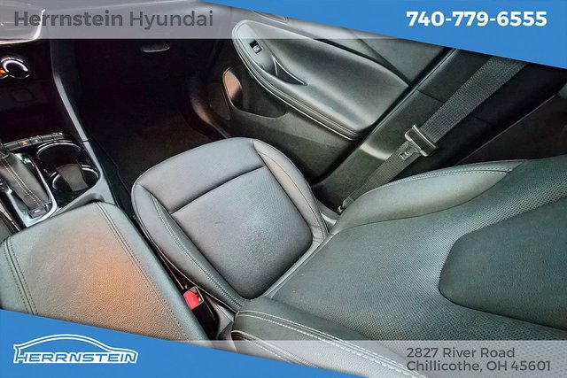 Used 2024 Buick Encore GX Sport Touring w/ Comfort Package image 14