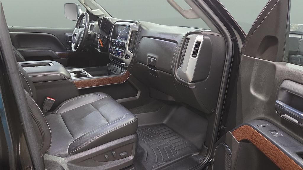 Used 2018 GMC Sierra 2500 SLT AWD/4WD image 28