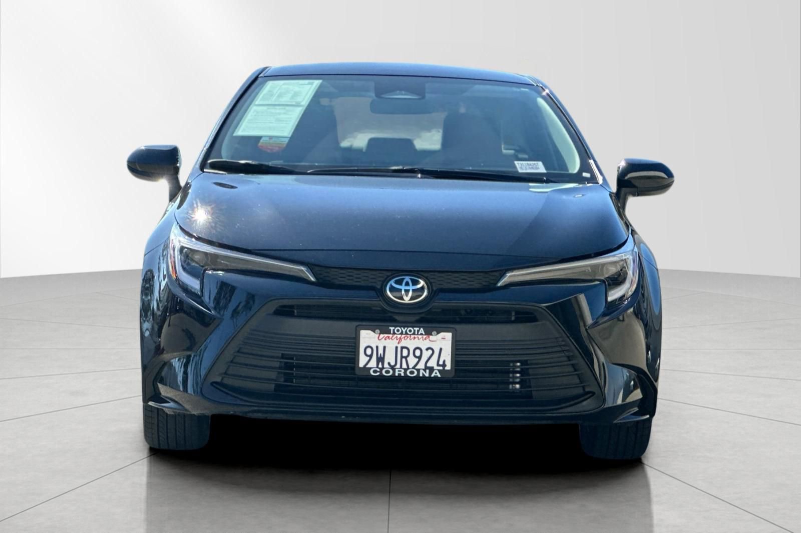 Used 2026 Toyota Corolla LE image 9