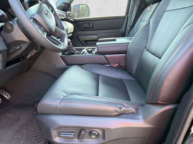 Used 2025 Toyota Tundra TRD Pro AWD/4WD image 8