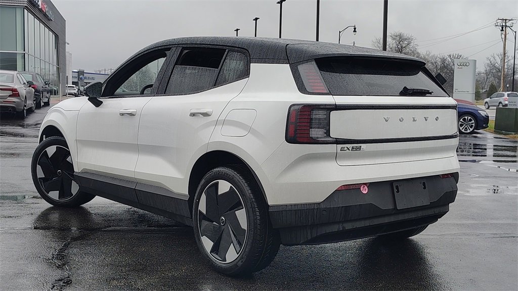 New 2026 Volvo EX30 Plus image 4