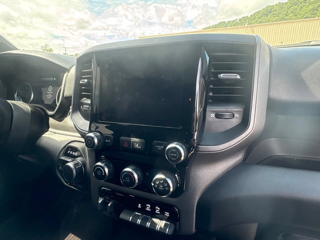 Used 2026 RAM 1500 Warlock AWD/4WD image 10