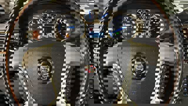 Used 2014 Cadillac Escalade ESV Platinum image 17