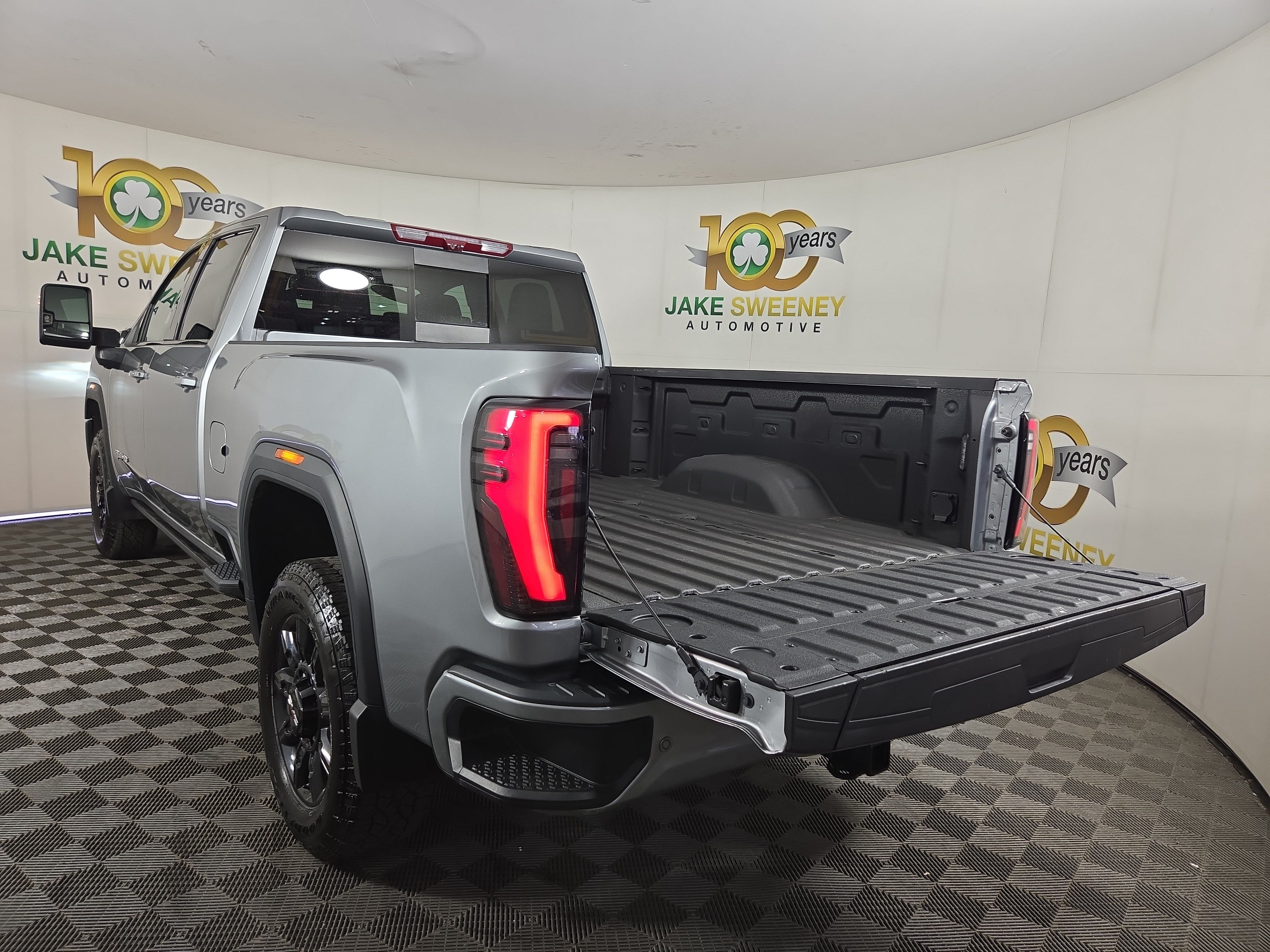 Certified 2025 GMC Sierra 2500 AT4 w/ AT4 Premium Plus Package AWD/4WD image 33