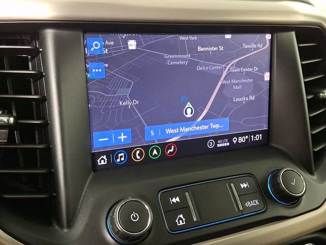 Used 2020 GMC Acadia Denali w/ Technology Package AWD/4WD image 18
