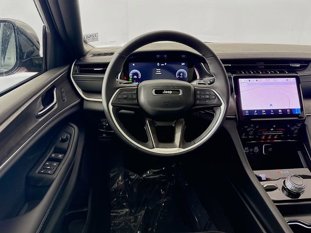New 2025 Jeep Grand Cherokee Limited image 23