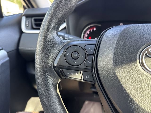 Used 2024 Toyota RAV4 XLE image 21