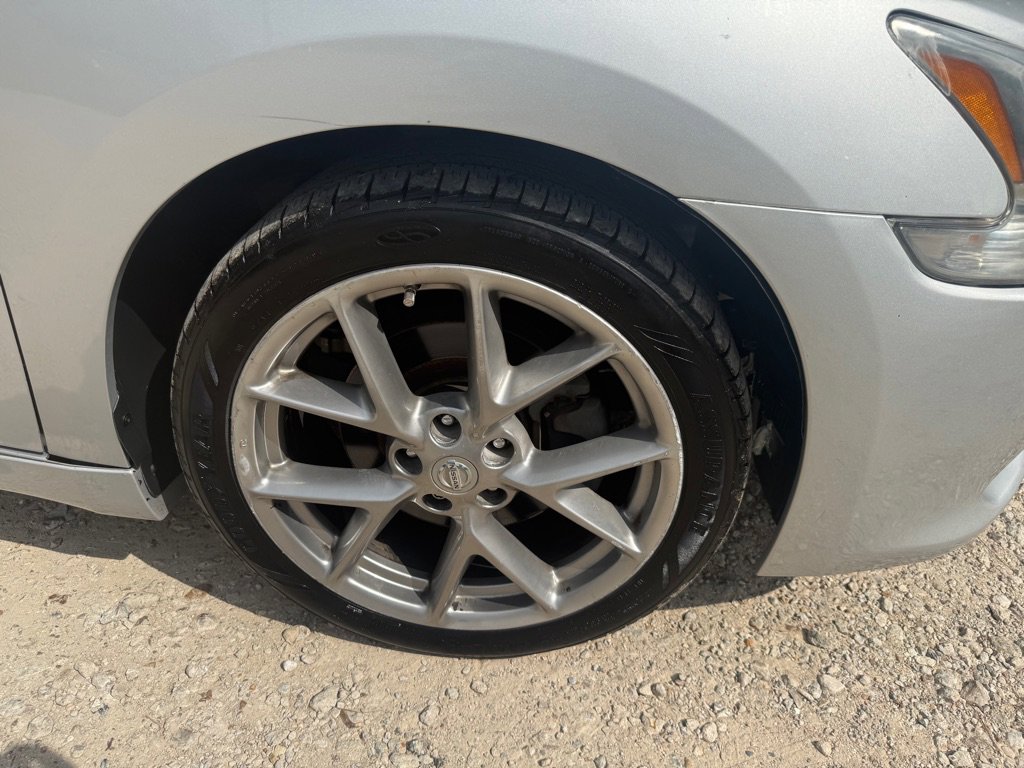 Used 2011 Nissan Maxima 3.5 SV w/ Sport Pkg image 35