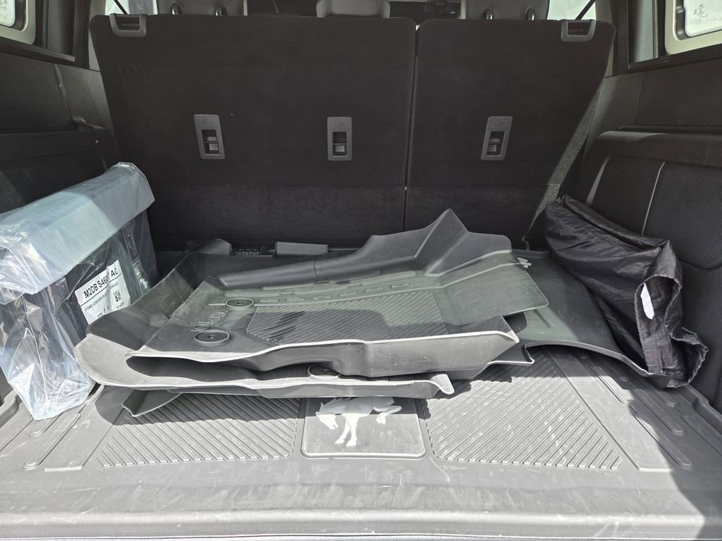 Used 2024 Ford Bronco Wildtrak AWD/4WD image 32