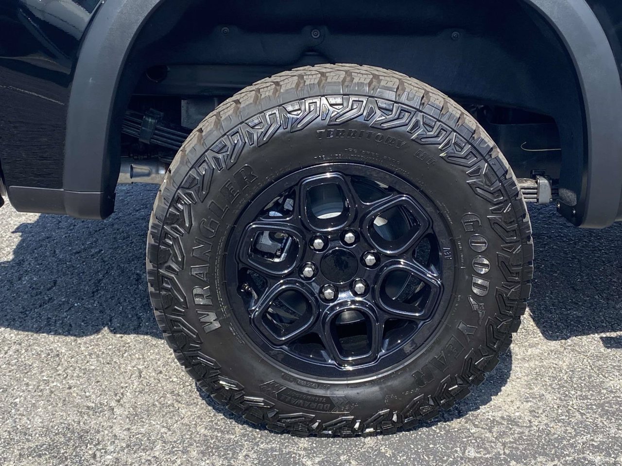 New 2026 Chevrolet Silverado 1500 ZR2 w/ ZR2 Bison Edition AWD/4WD image 7
