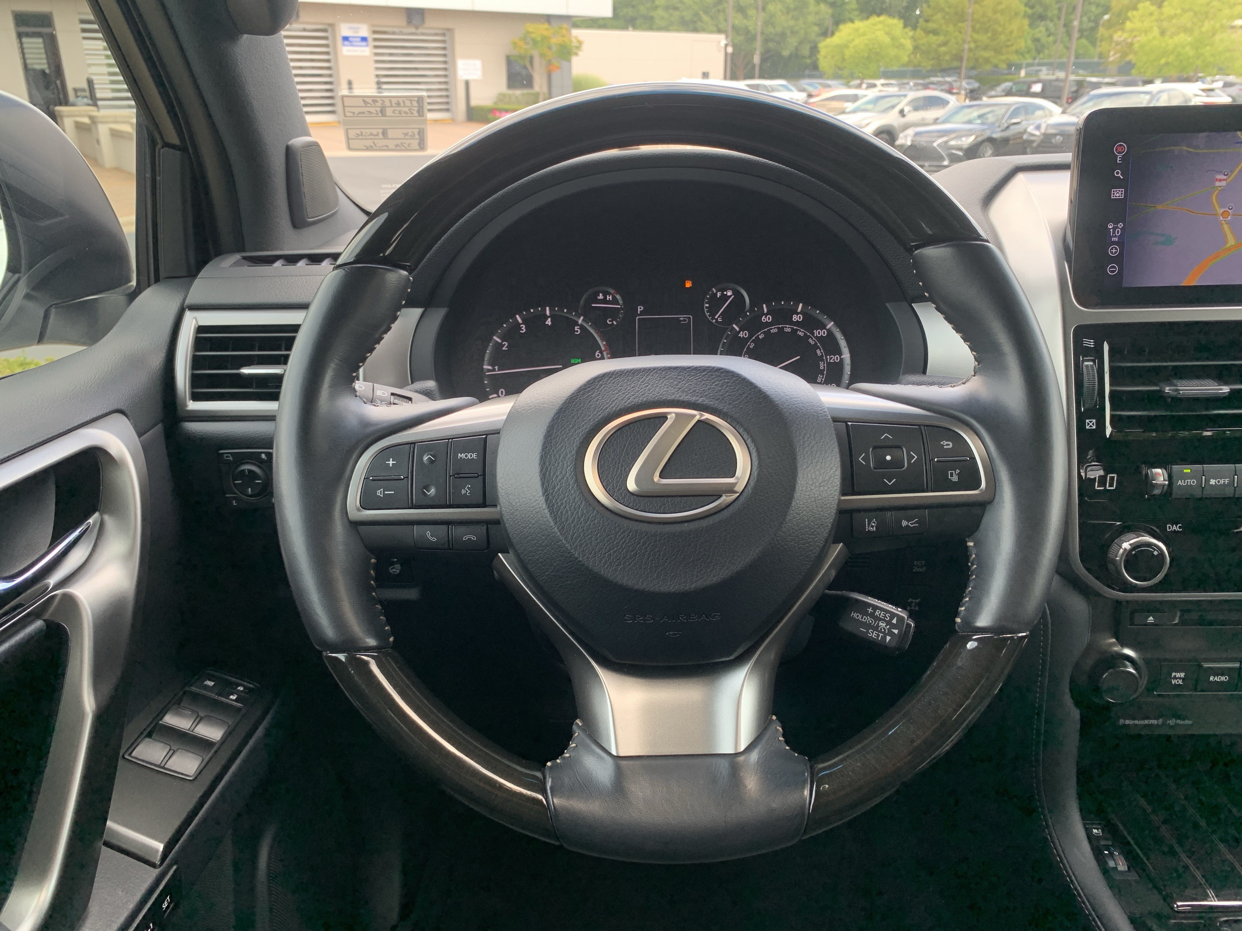Used 2023 Lexus GX 460 Premium AWD/4WD image 18