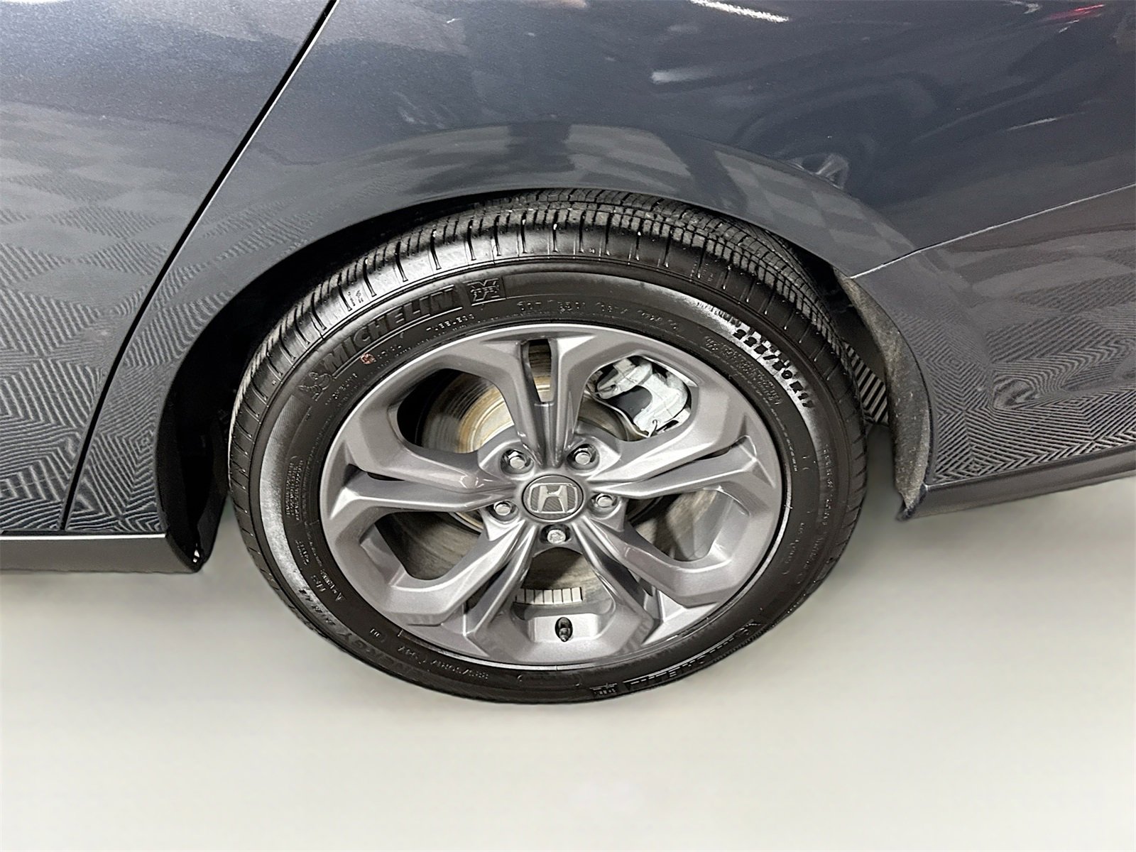 Used 2024 Honda Accord EX image 24