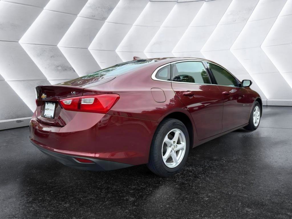 Used 2016 Chevrolet Malibu LS FWD image 3