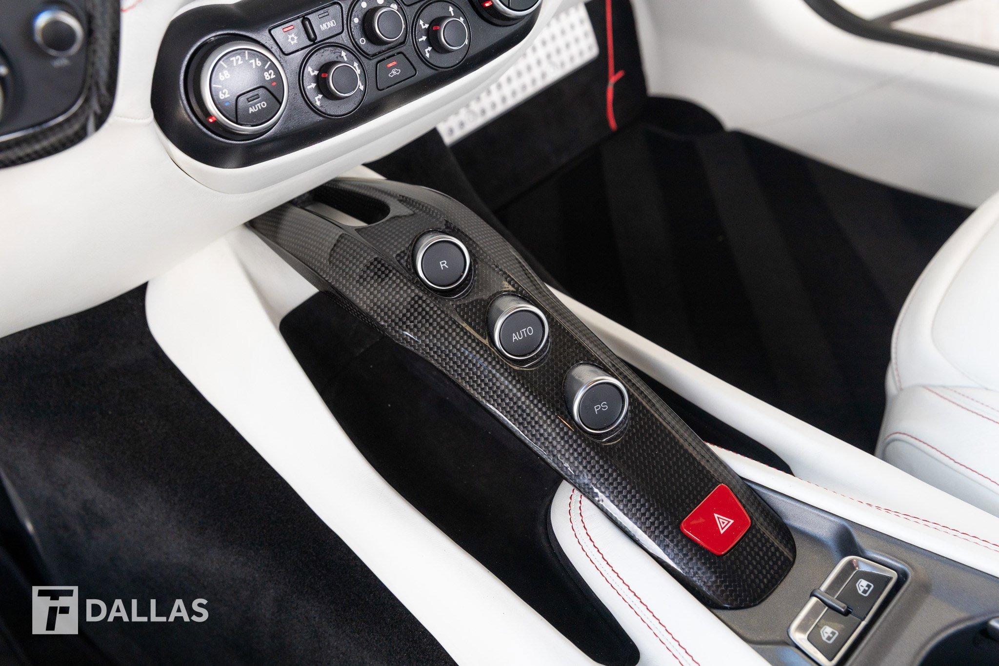 Used 2014 Ferrari F12 Berlinetta image 35