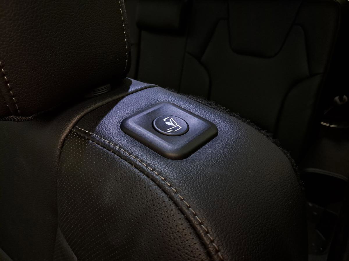 Used 2024 Kia Telluride SX image 60