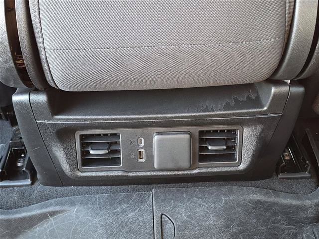 Used 2024 Chevrolet Silverado 1500 RST AWD/4WD image 15