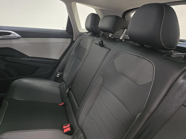 New 2026 Volkswagen Taos SE AWD/4WD image 26
